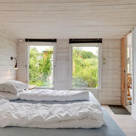 Gytta - 1km From The Sea By Interhome