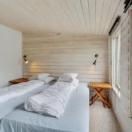 Gytta - 1km From The Sea By Interhome